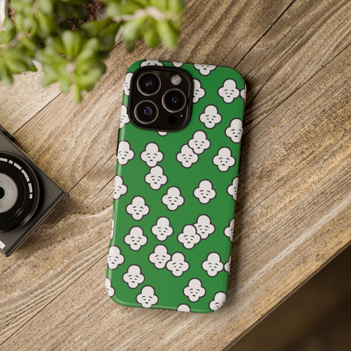 Japanese phone case: Tsuranokawa Ume pattern (green)